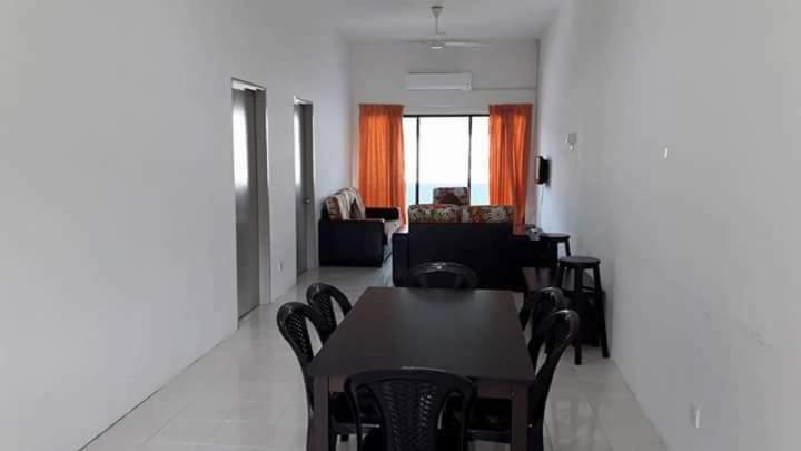 Homestay Lot 10 Pangkor Pekan Pangkor Exterior foto